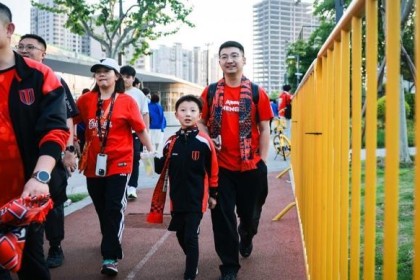 OB电竞app下载-只是一场足球赛，为何价值高达 1.35 亿元！？